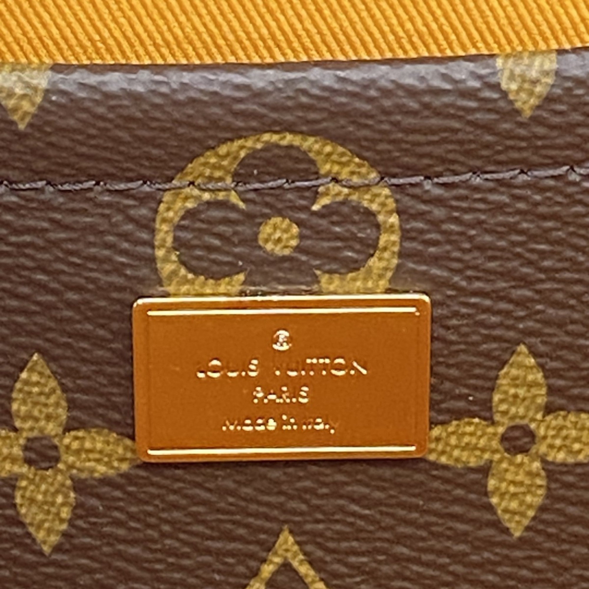 LOV Vernis Venice Shoulder Bag M54390 Vert Bronze for Women