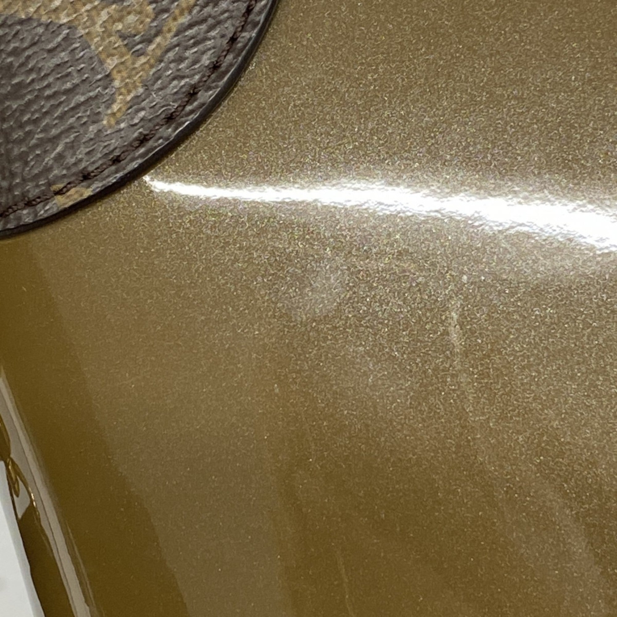 LOV Vernis Venice Shoulder Bag M54390 Vert Bronze for Women