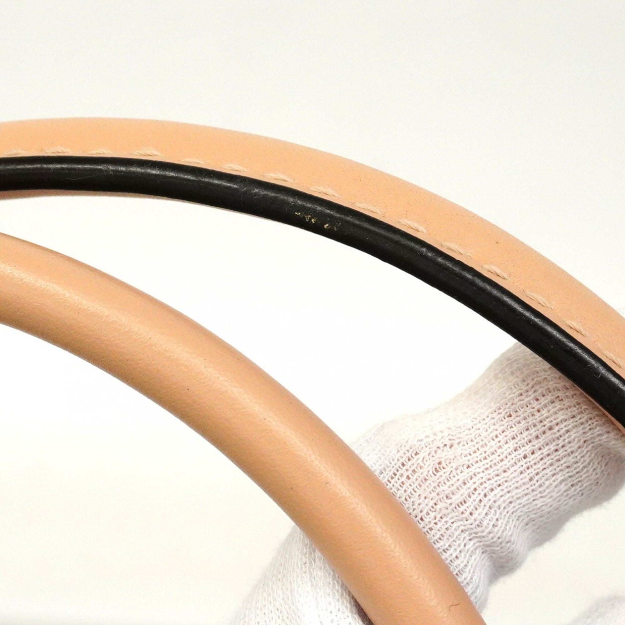 LOV Monogram Empreinte V Tote MM Beige Rose Creme 2-Way Bag for Women (P1595064)