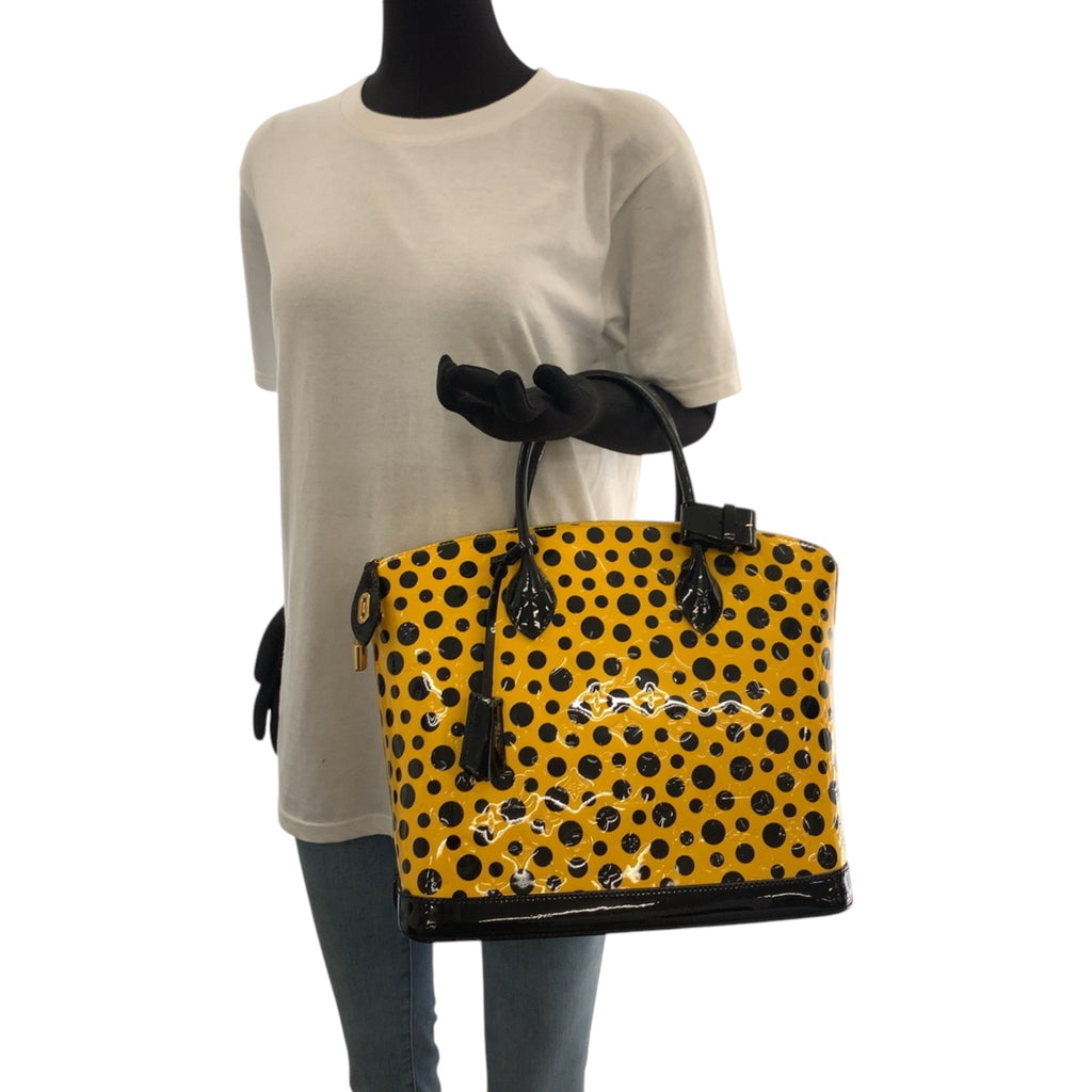 LOV Louis Vuitton Lockit MM Jaune Yellow Black Gold Hardware Patent Leather M91398 Handbag for Women