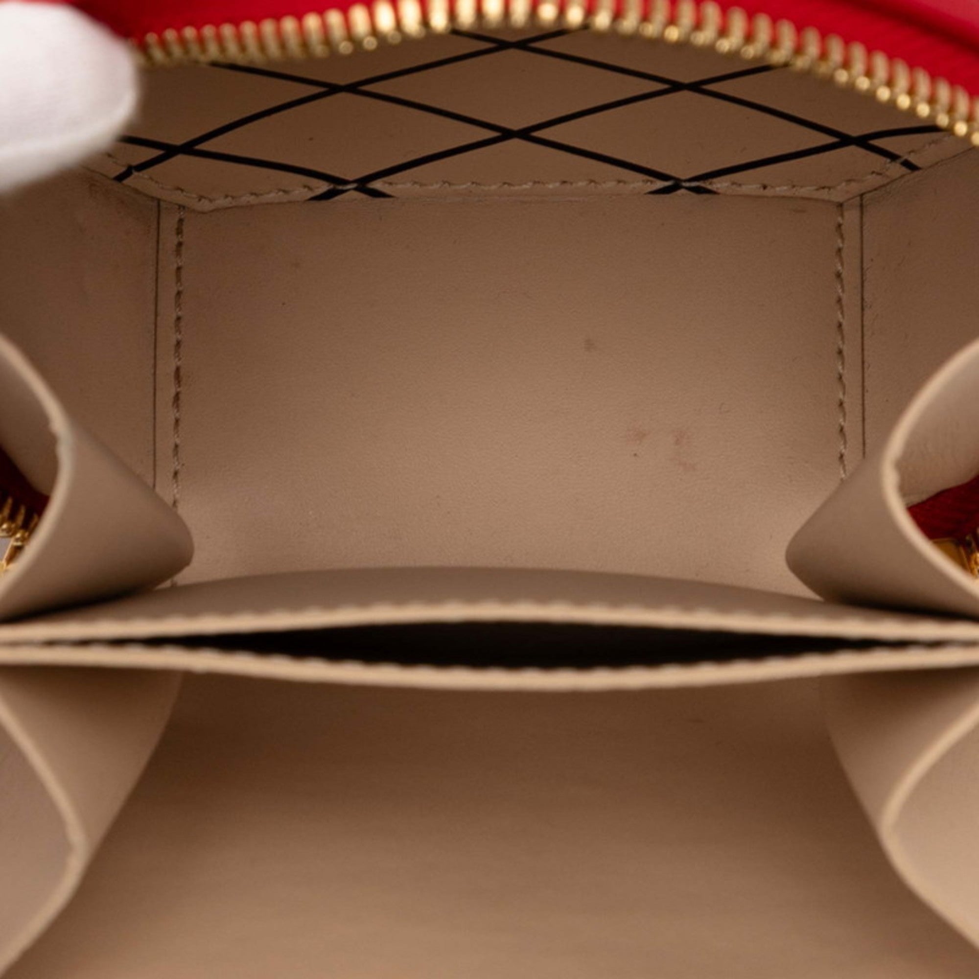 LOV Monogram Vernis Mini Boite Chapeau Crossbody Shoulder Bag M90498 Rouge Patent Leather Women's LOUIS VUITTON