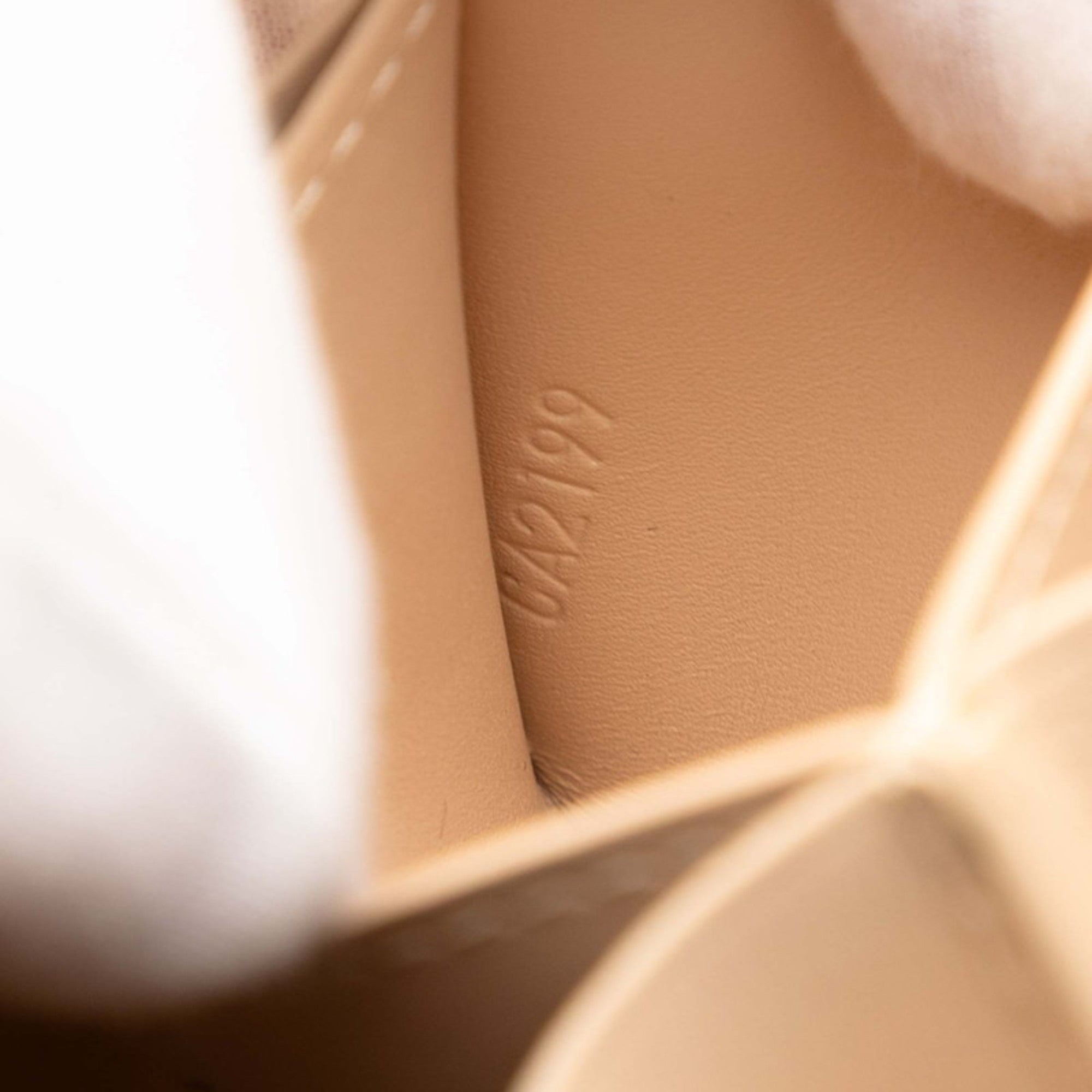 LOV Monogram Vernis Mini Boite Chapeau Crossbody Shoulder Bag M90498 Rouge Patent Leather Women's LOUIS VUITTON