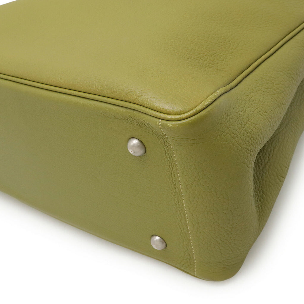 HMS Victoria Cabas 32 Tote/Shoulder Bag in Taurillon Clemence Leather, Anise Green, K Stamped