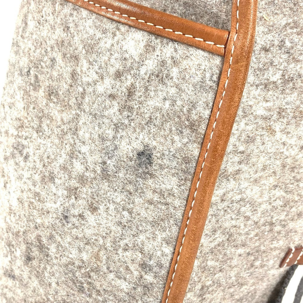 HMS Camel shoulder bag tote in felt and leather, unisex, gray