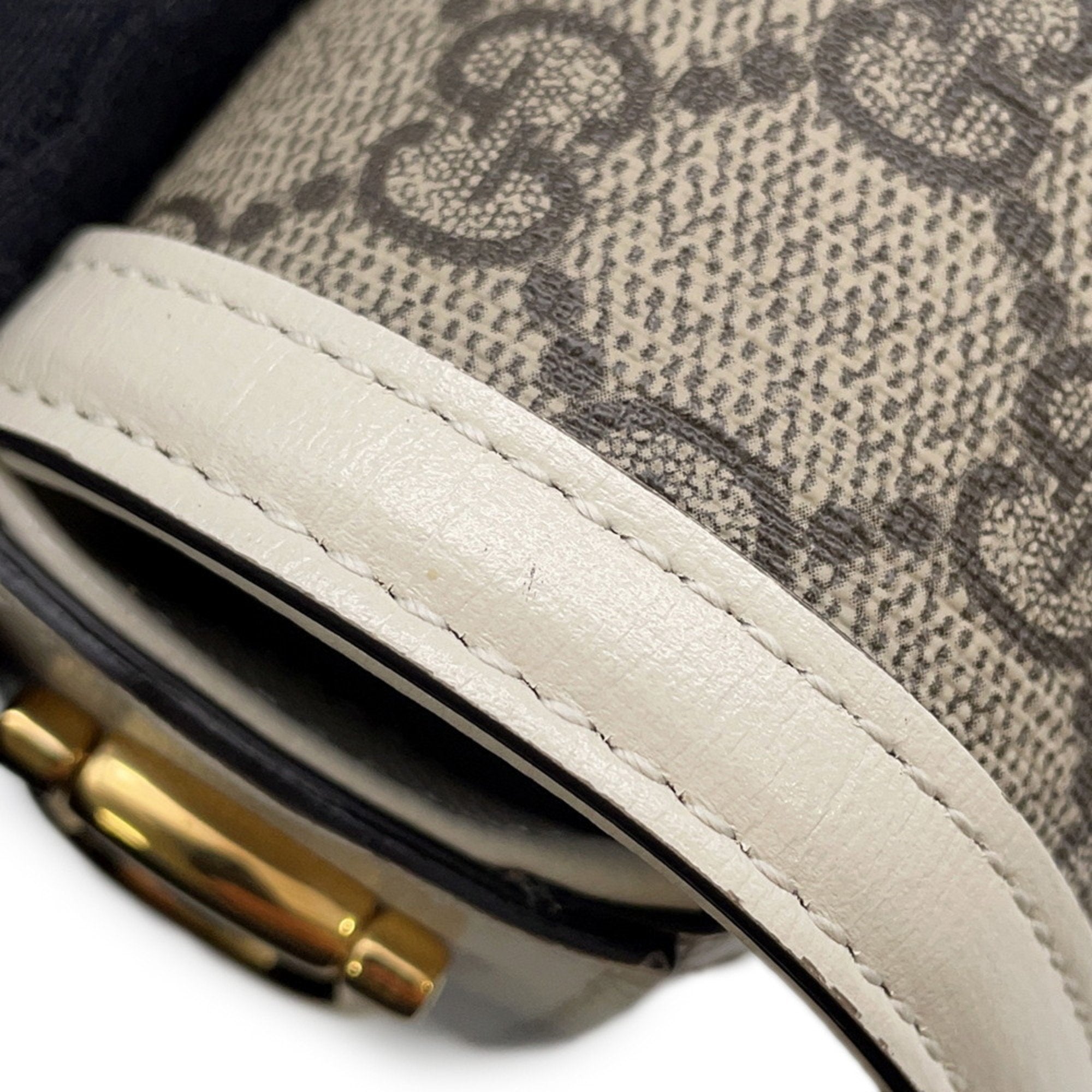 GCCI Horsebit GG Supreme Leather Shoulder Bag 658574 GUCCI White