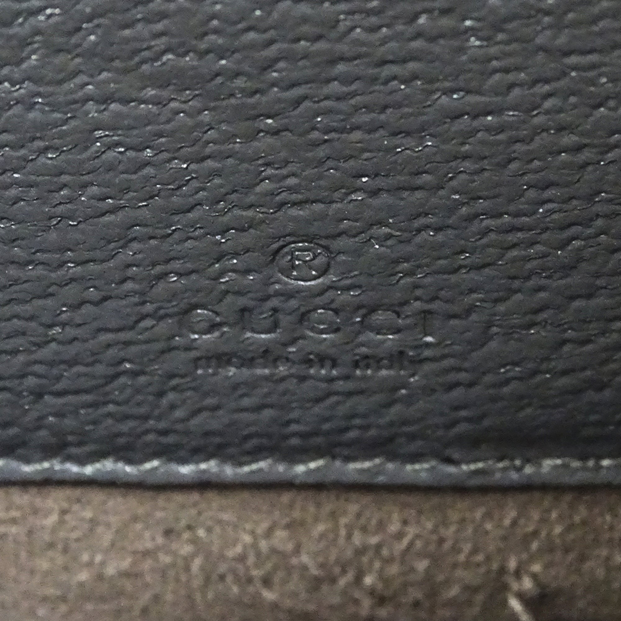 GCCI  Men's Shoulder Bag with Cutout Interlocking G GG Supreme Design in Black and Gray (725341) - Small Mini Bag, Crossbody