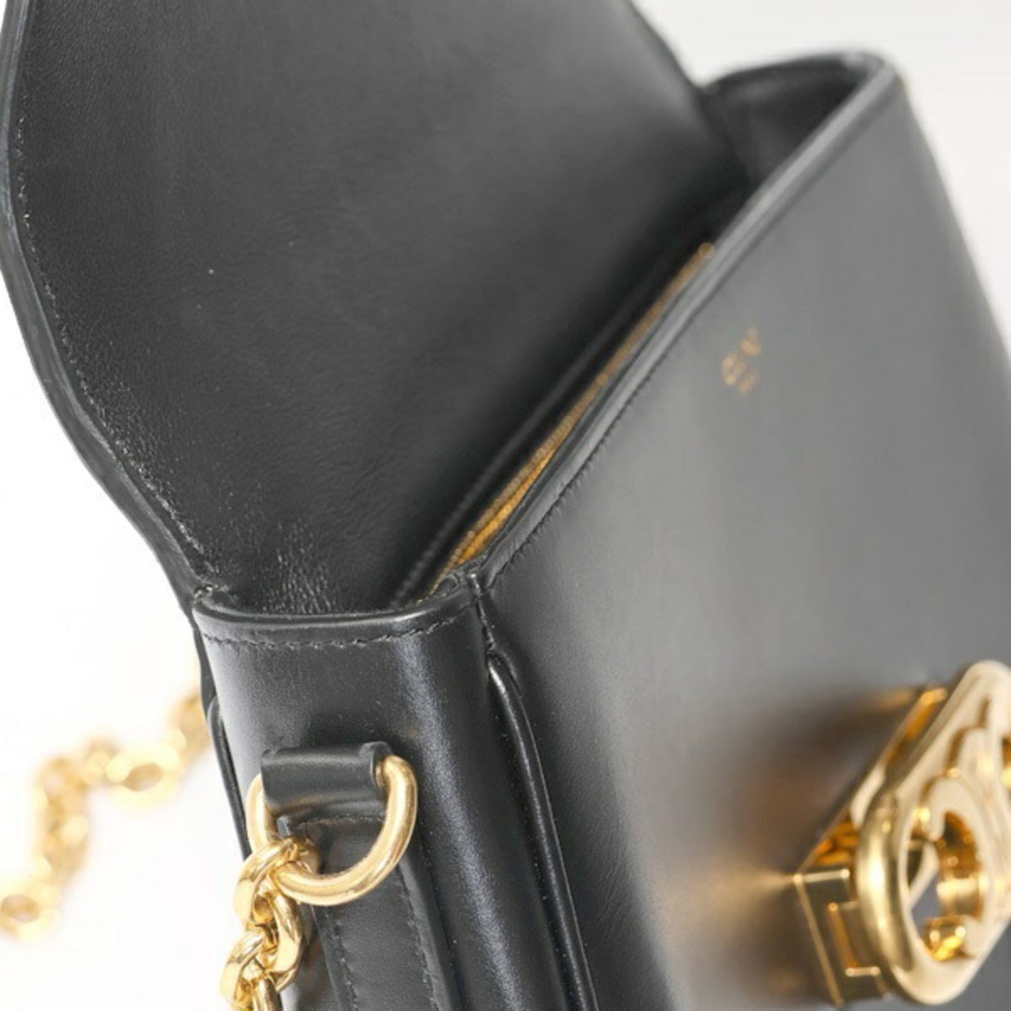 CLNI Triomphe Maillon Chain Shoulder Bag 19134 Leather Black S-157999