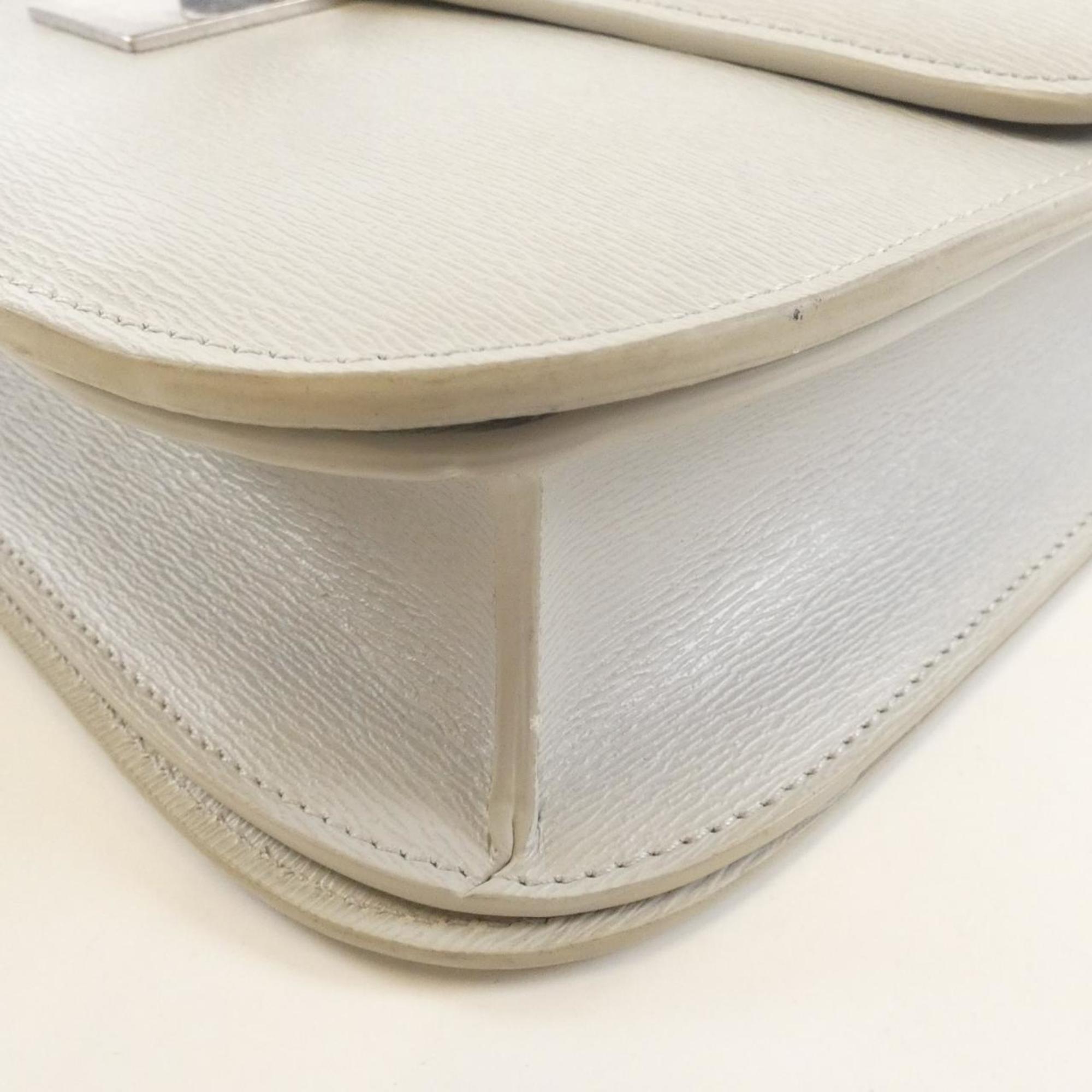 CLNI Medium Classic 189173XLA Shoulder Bag