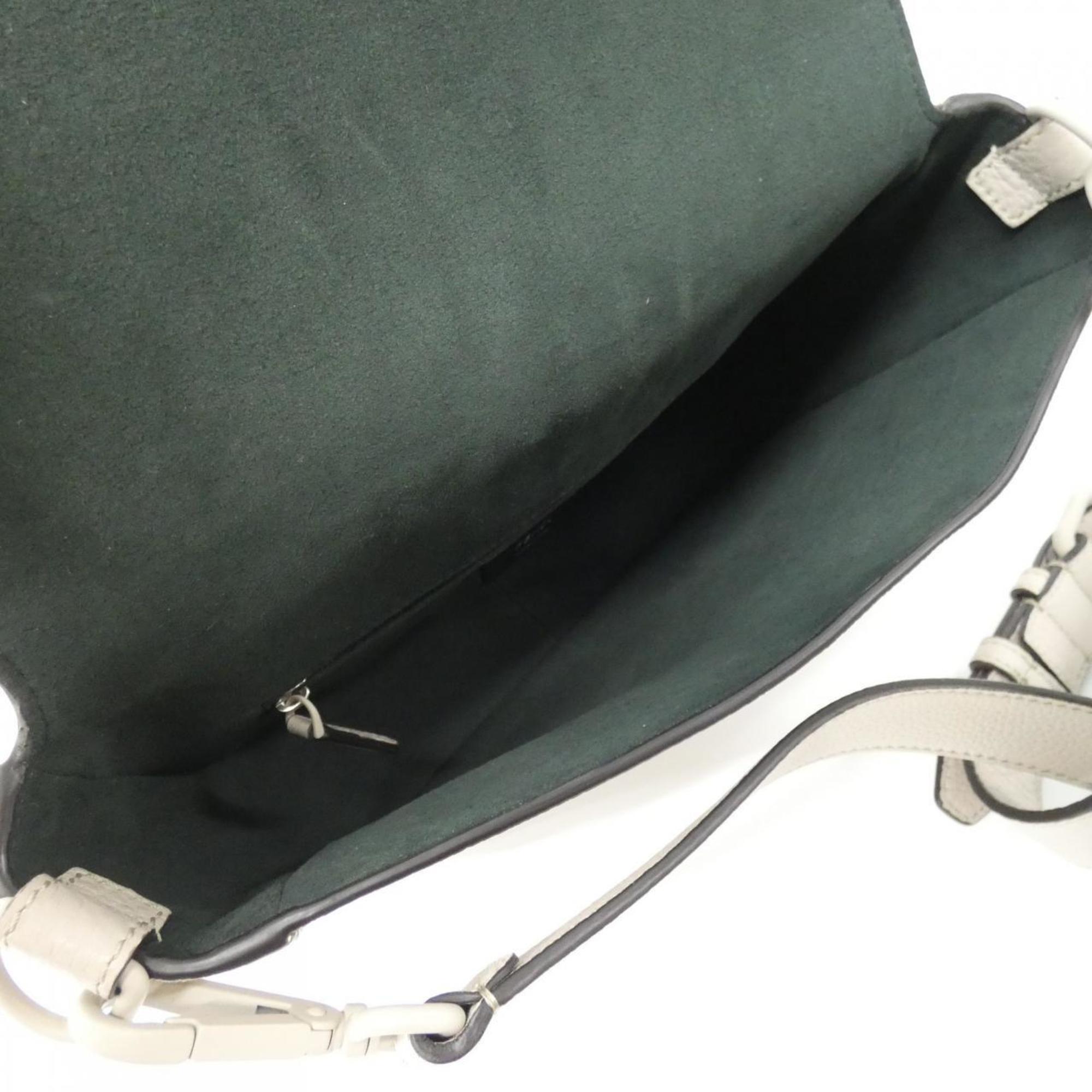 Fdi Baguette Messenger Medium 7VA537 AG0L Shoulder Bag