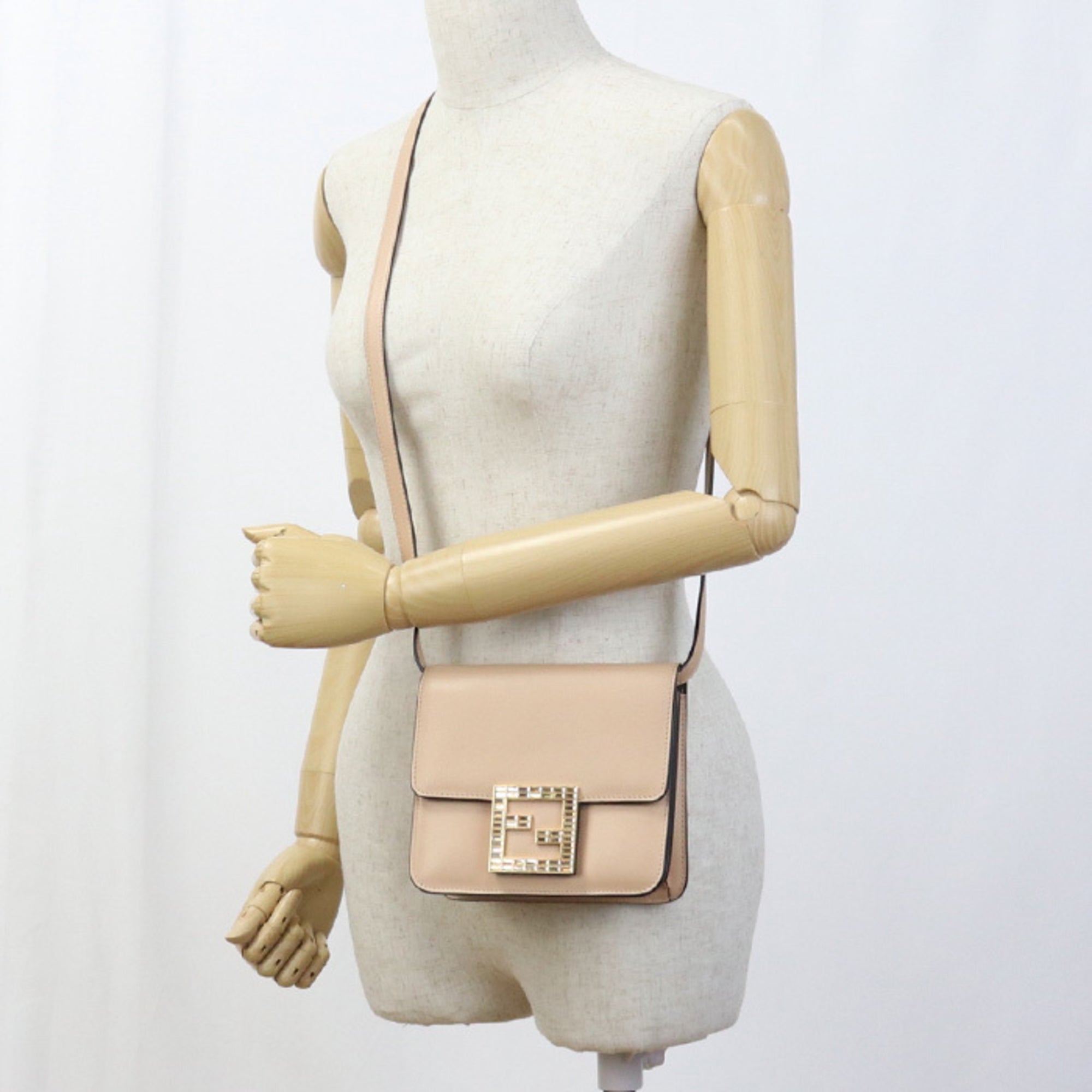 FDI Shoulder Bag FE88314 8BT325 AA1W Women's Beige