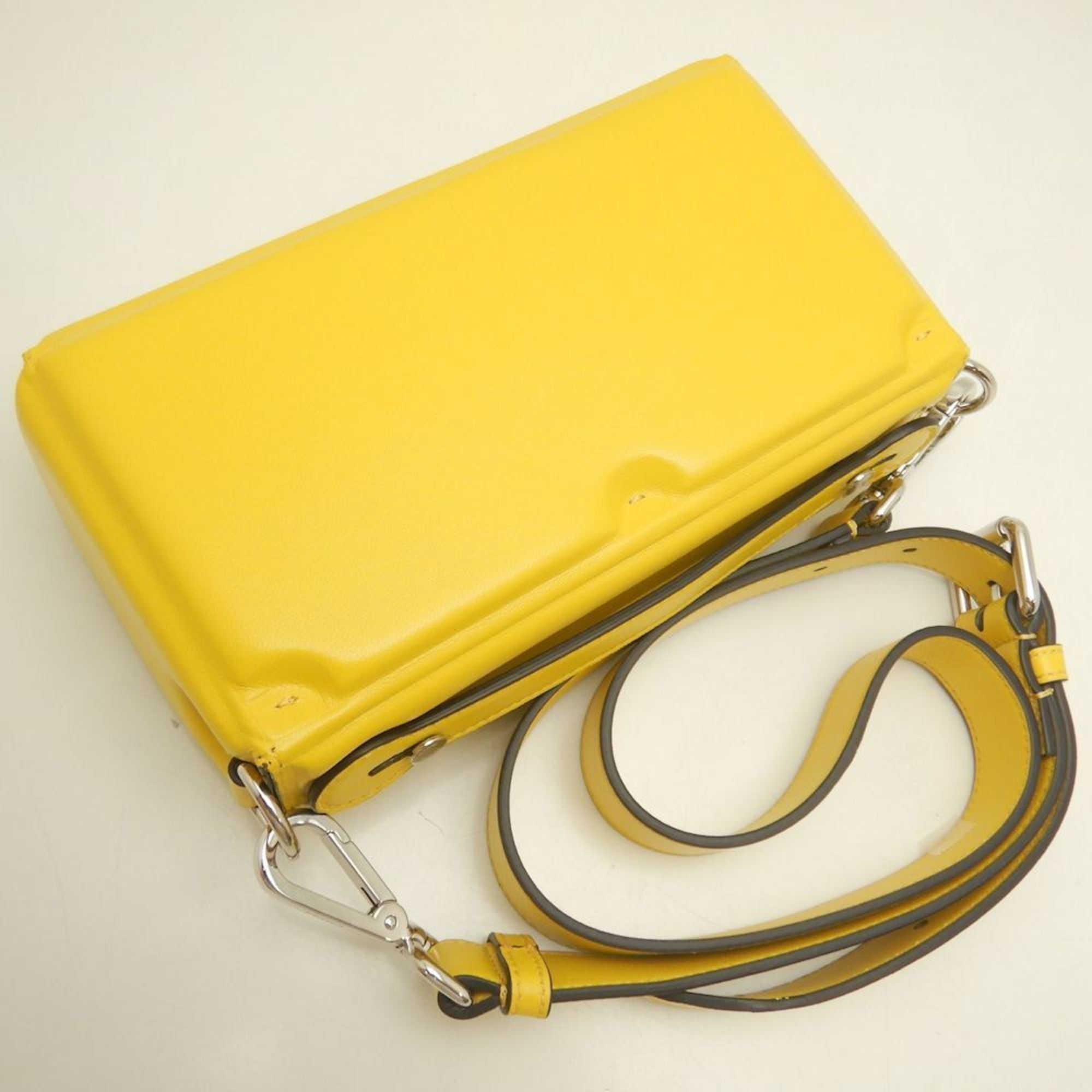 FDI Bucket Soft Trunk 7VA565 Shoulder Bag in Yellow Leather, Women's, 253059