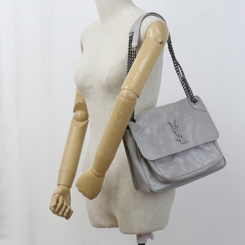 SLT LAURENT Niki Shoulder Bag SL95389 (498894) with Chain, Gray, Women's