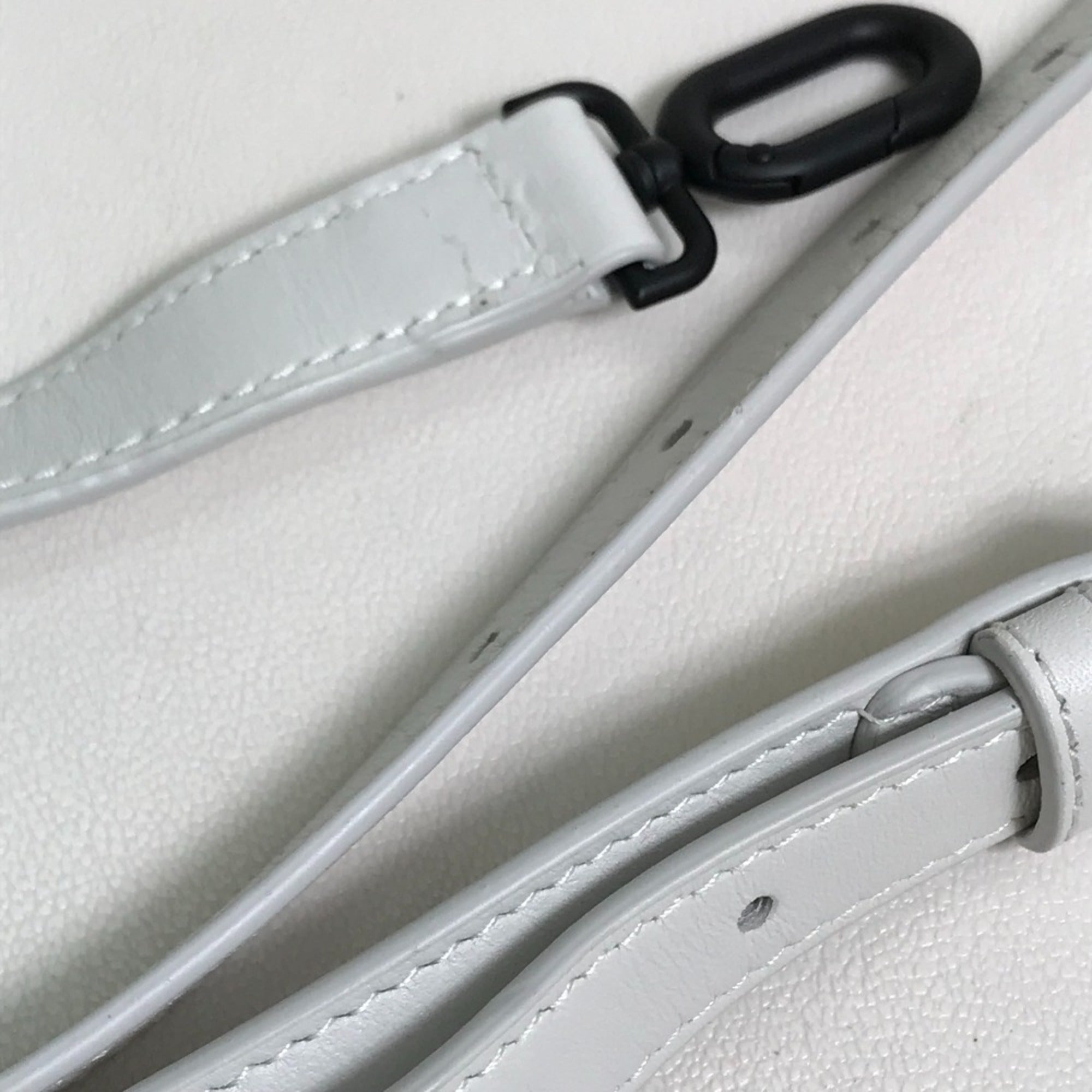 BLCG 661854 Mega Zip 2-Way Bag, Shoulder Bag/Handbag, Leather, Women's, White/Black