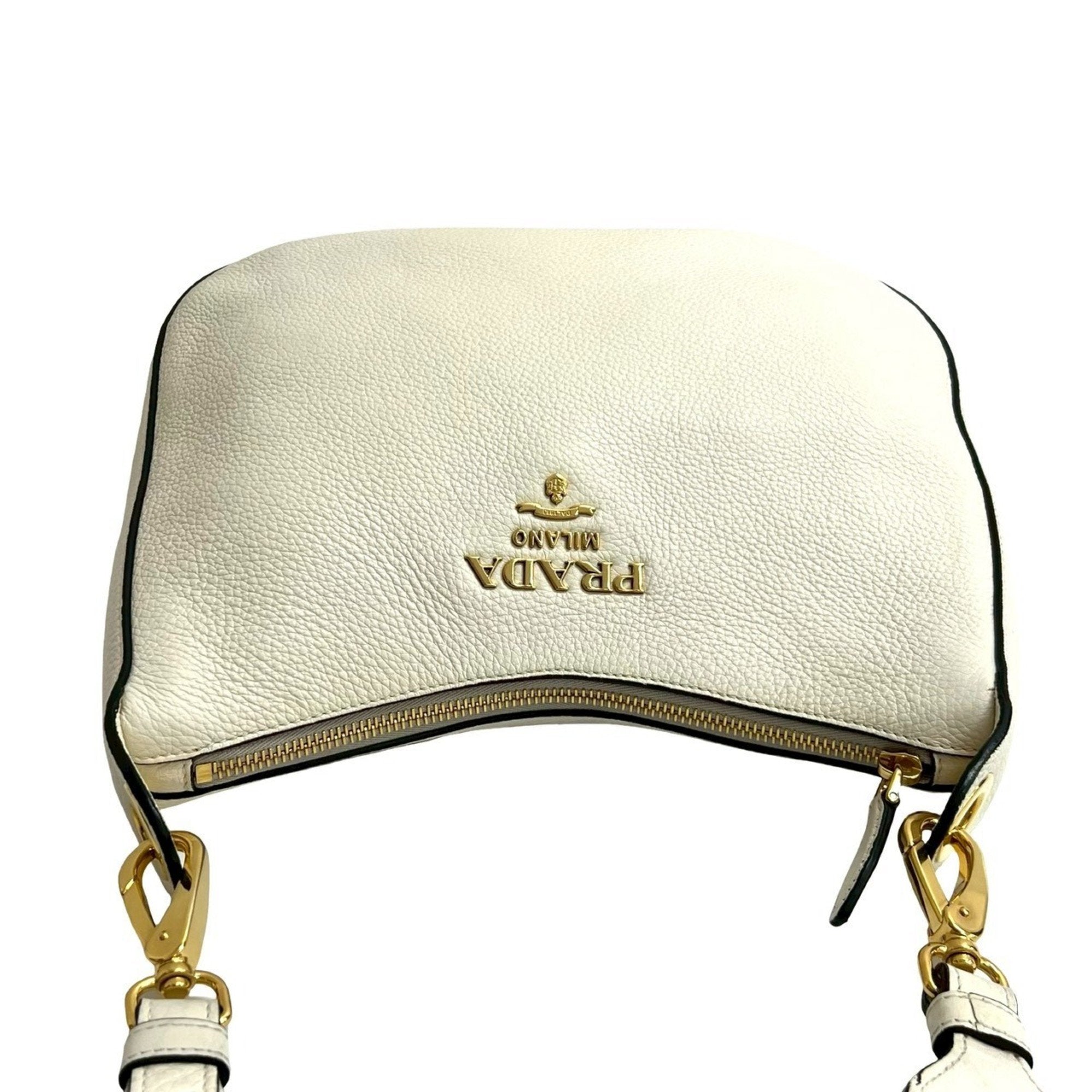PDA Vitello Dino Leather Shoulder Bag, Sacoche, Pochette, Crossbody White, 77750, with Prada Logo and Hardware
