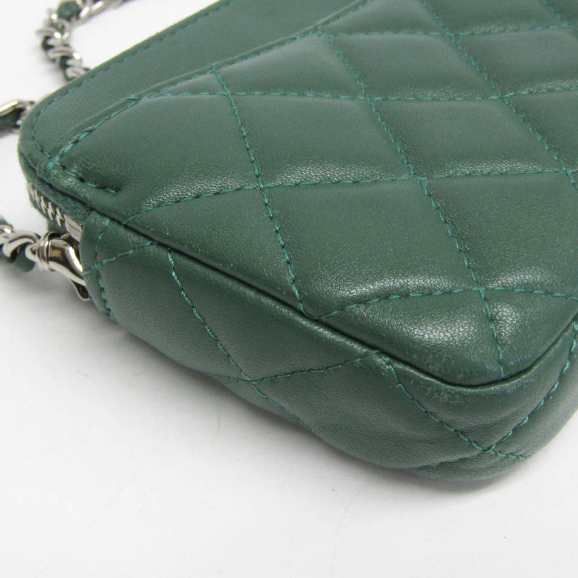 CHL Matelasse Chain Shoulder Bag Women's Leather Shoulder Bag Green