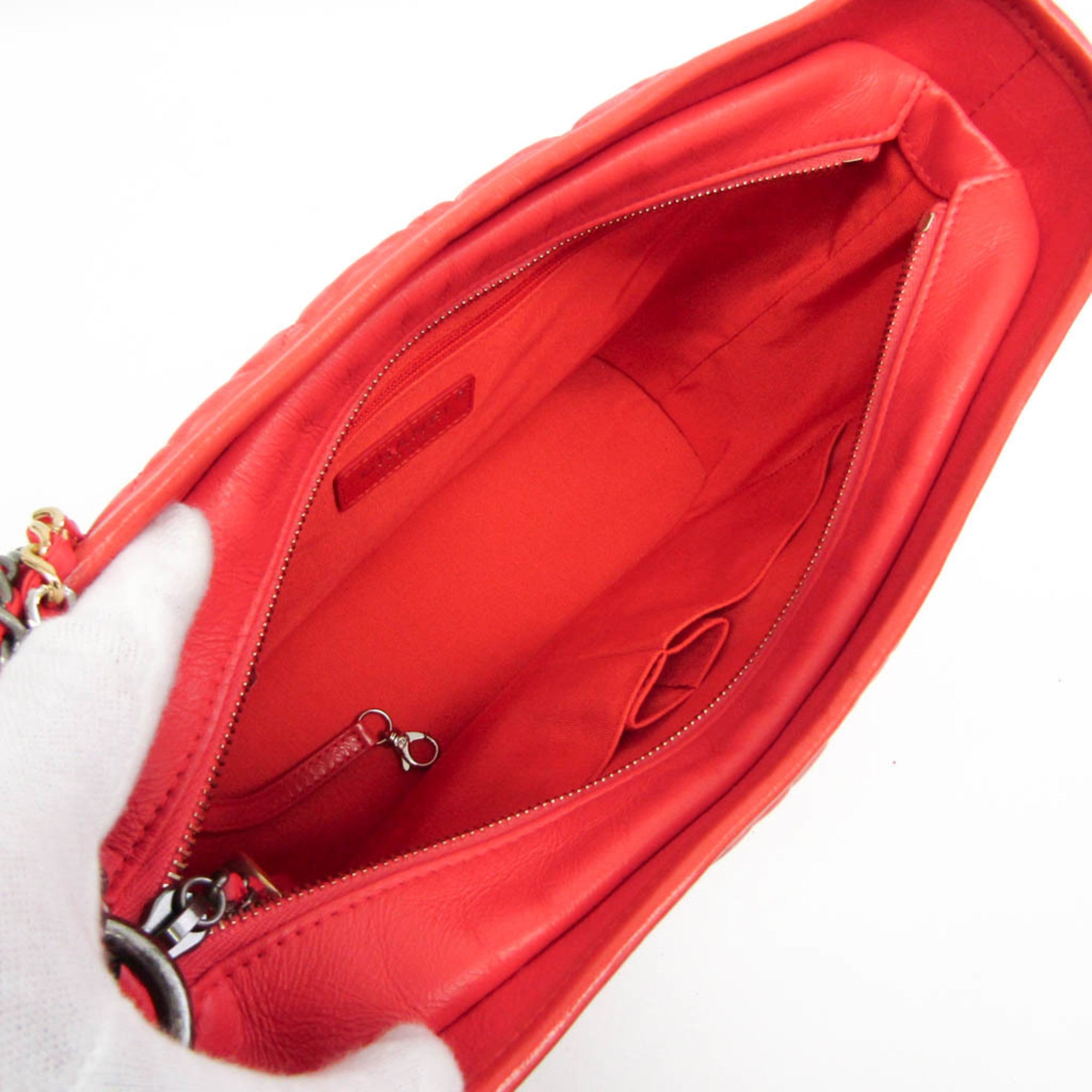 CHL Gabrielle De Chanel Hobo A93824 Women's Leather Shoulder Bag Coral Red