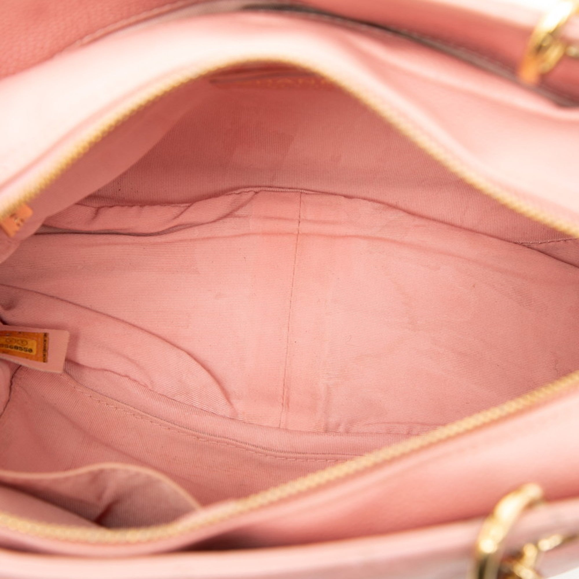 CHL Matelasse Coco Mark Chain Shoulder Bag Handbag Pink Caviar Skin Women's