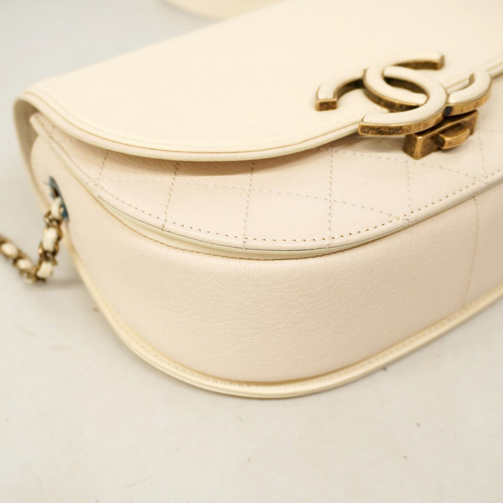 CHL Matelasse Chain Leather Handbag, White, 2-Way Bag for Women
