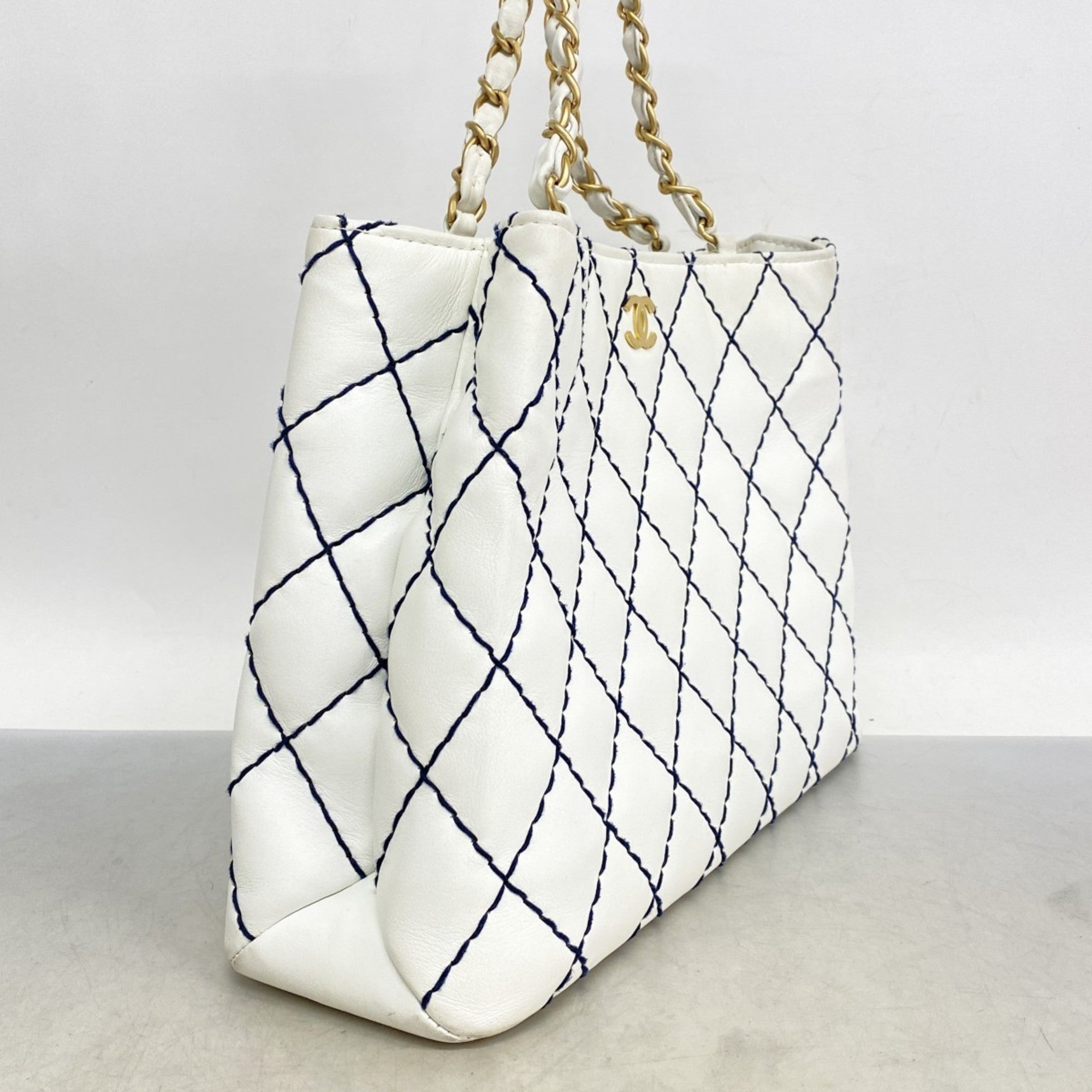 CHL Tote Bag Wild Stitch Chain Shoulder Lambskin White Women's