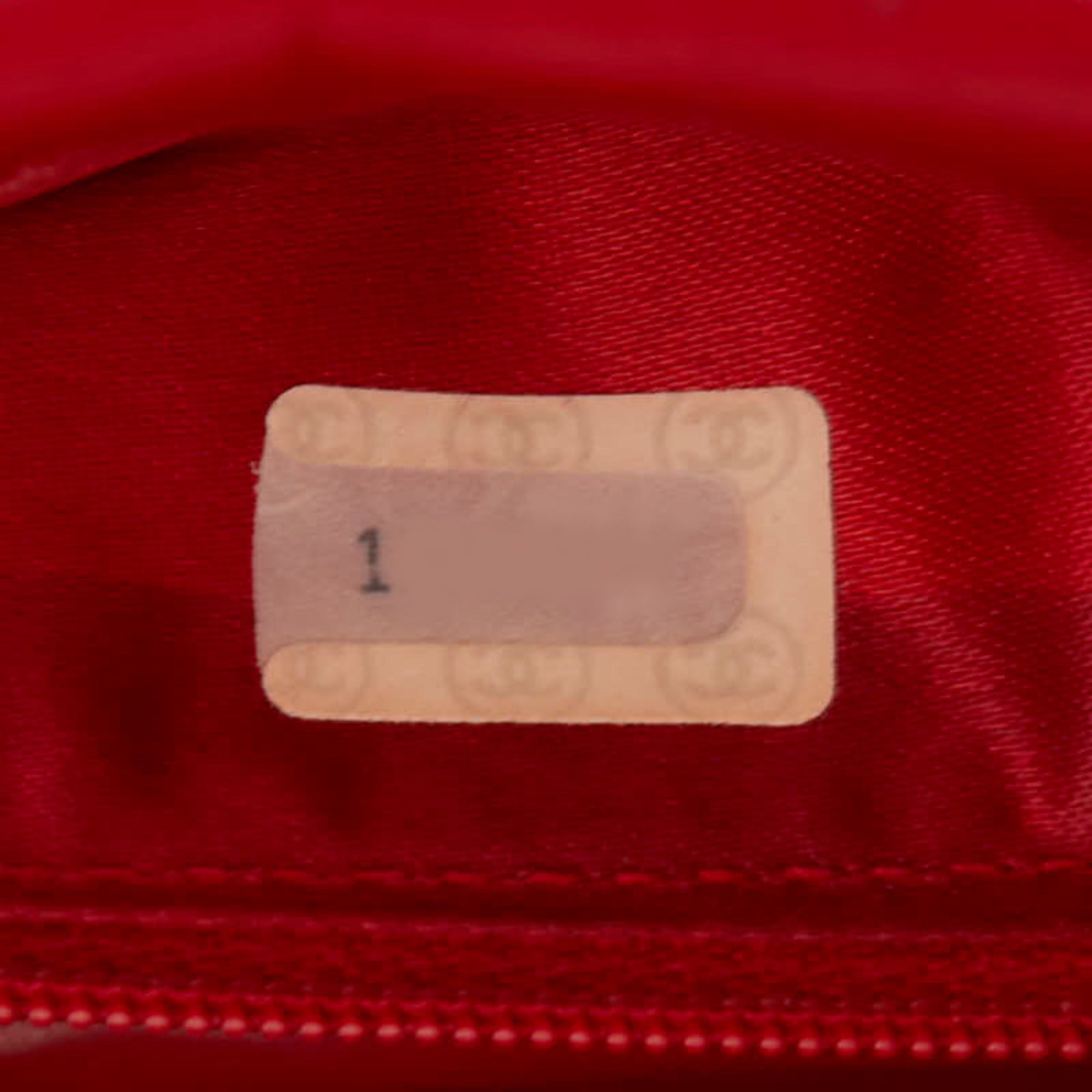 CHL Matelasse Coco Mark Chain Shoulder Bag in Red Lambskin for Women