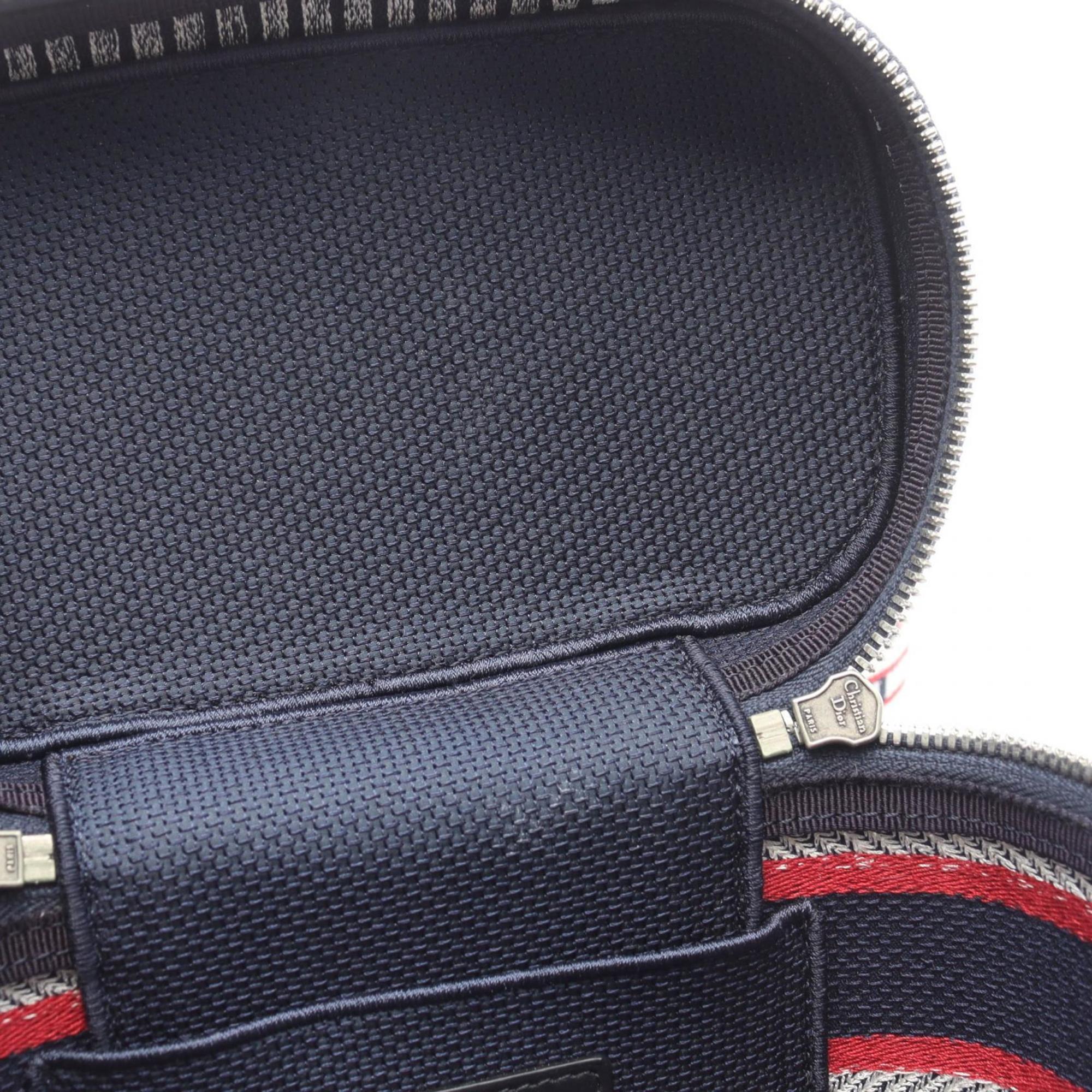 CRD Dior Montaigne Leather Shoulder Bag in Smoky Blue for Women