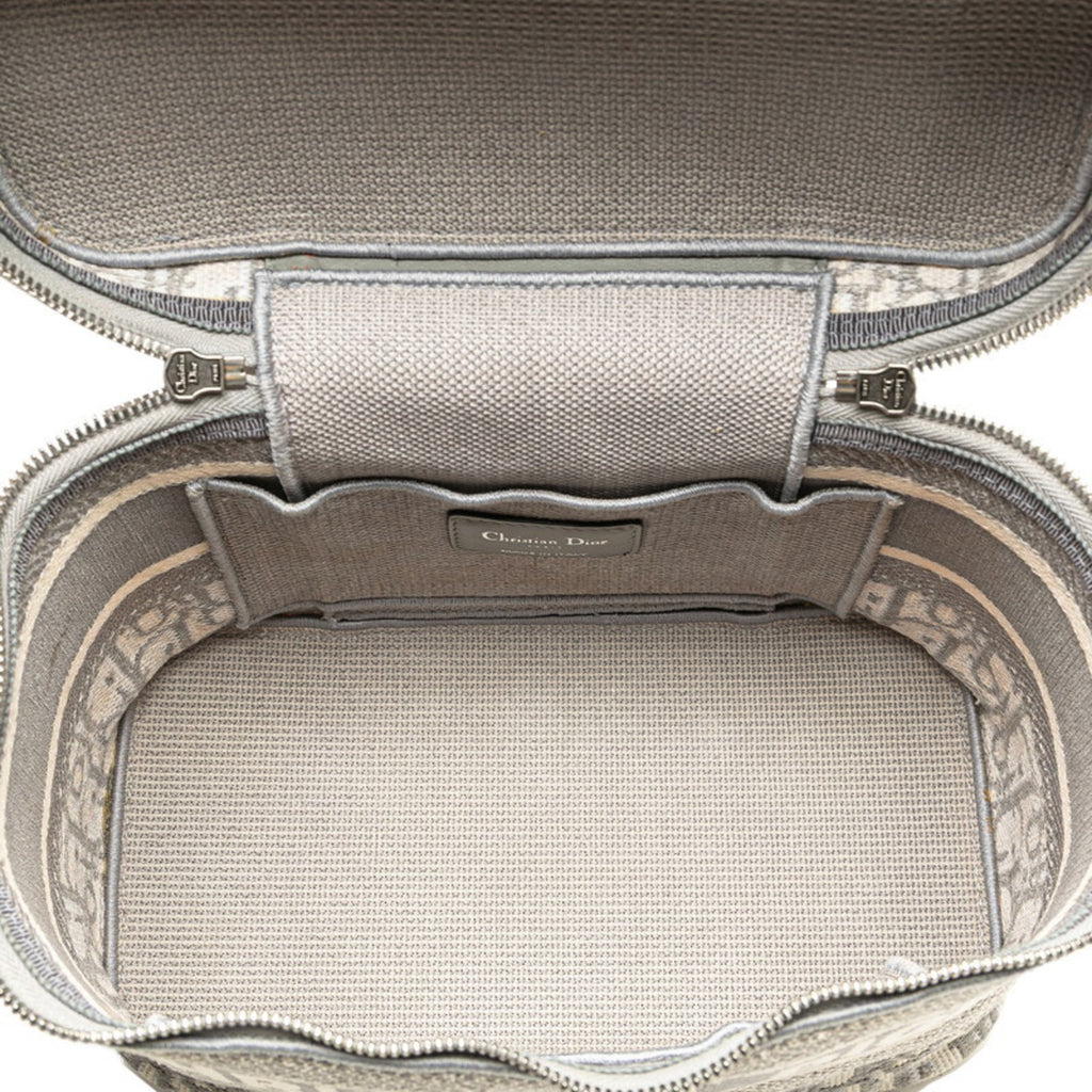 CRD Dior Dior Oblique Travel Vanity Handbag in Gray and White Canvas for Women