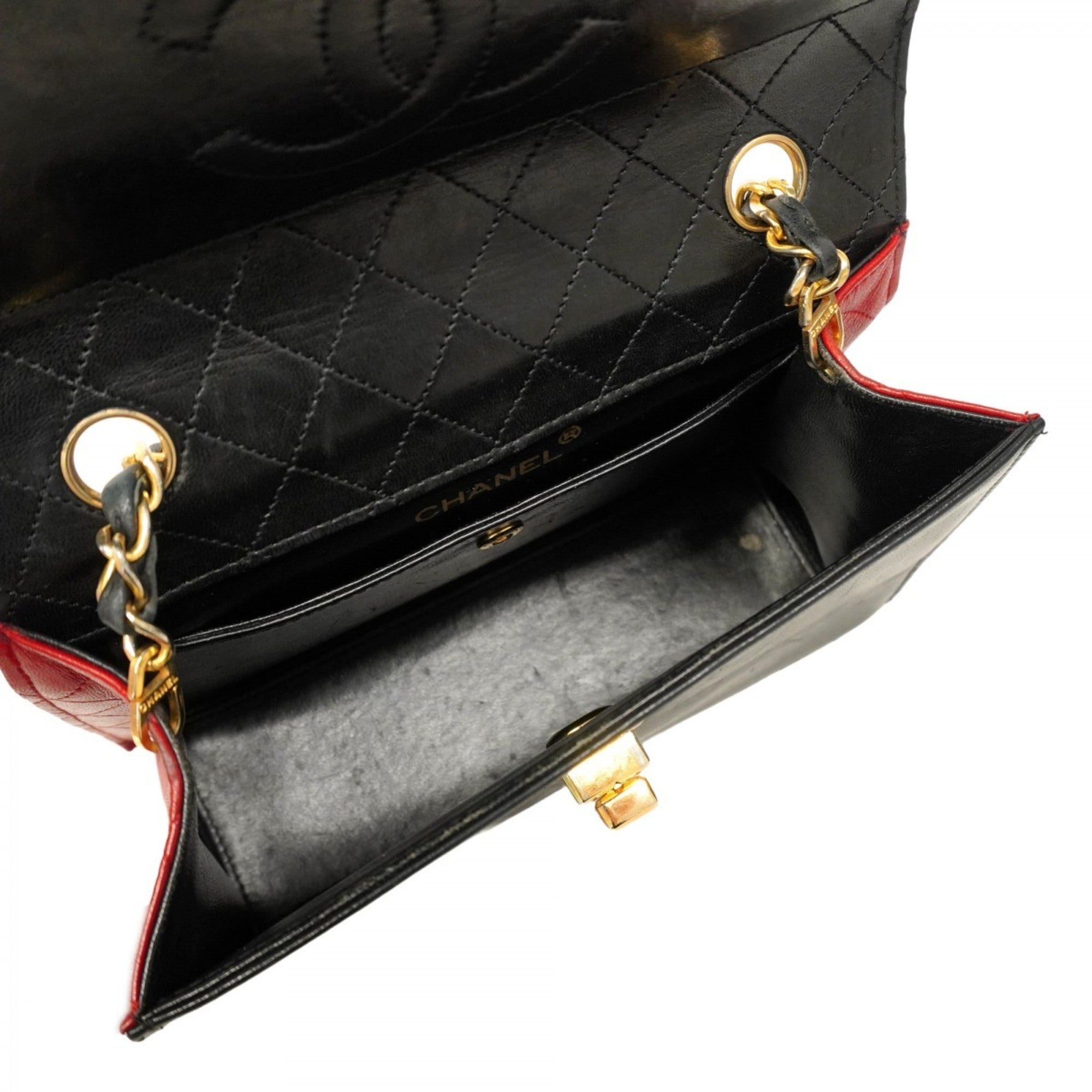 CHL Matelasse Shoulder Bag with Chain Bag, Lambskin, Black and Red, Women's