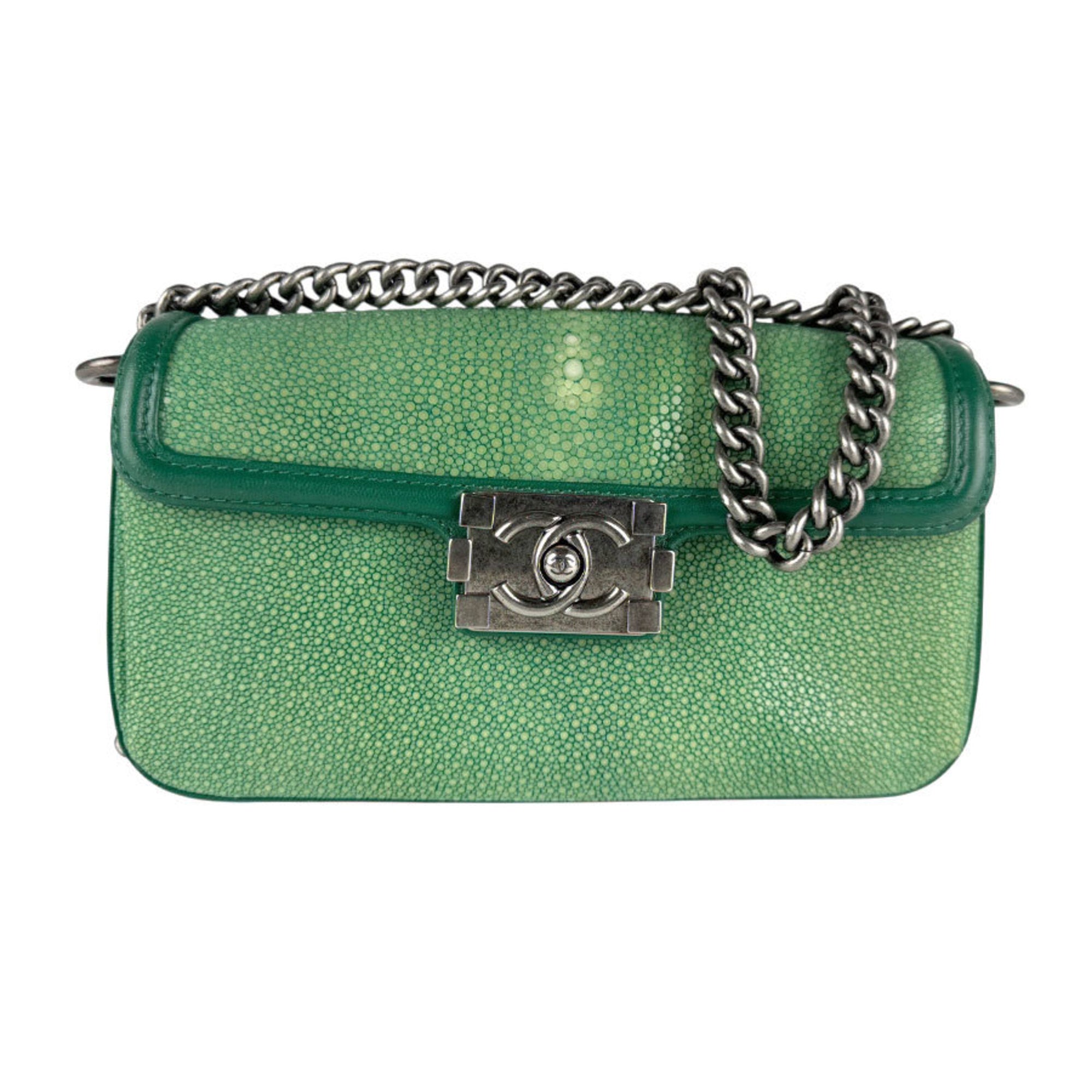 CHL Boy Chanel Galuchat Green Shoulder Bag for Women z7656